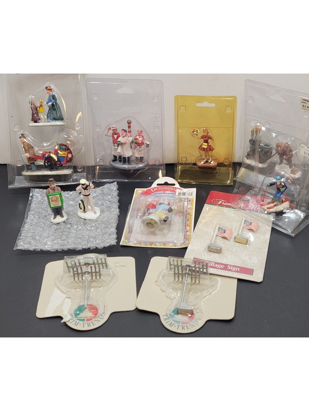 Assorted Lot Christmas Figurines & Accessories Lemax, Christmas Valley & More